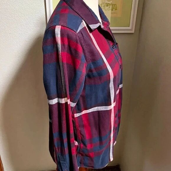 EUC Eddie Bauer Long Sleeve Flannel Shirt Size Medium #226 - Picture 3 of 6